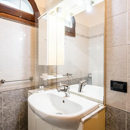Homiday - Tuscany House - Parcheggio E Giardino Privato Pisa