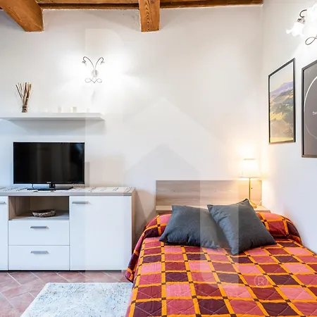 Homiday - Tuscany House - Parcheggio E Giardino Privato * Pisa